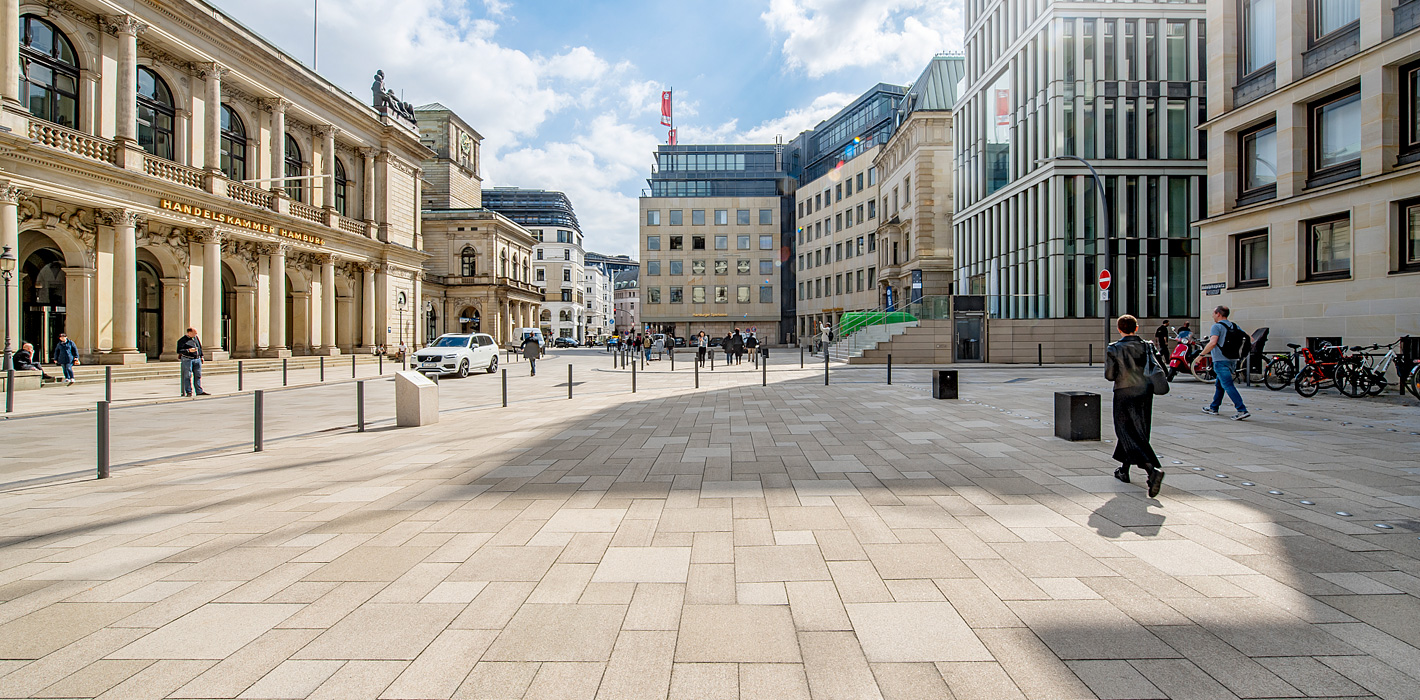 La Linia Adolphsplatz Hamburg 2482 015 Header